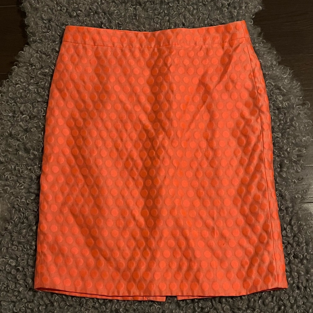Pencil skirt